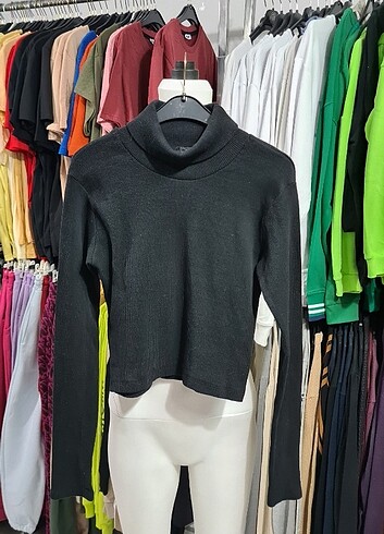 Stradivarius - Ana görsel