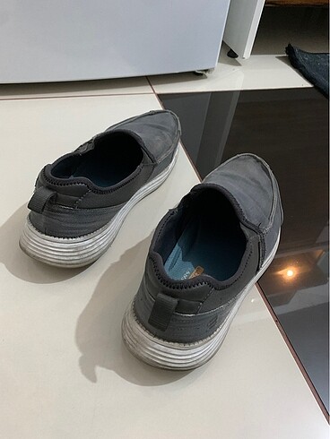 44 Beden gri Renk Skechers günlük ayakkabı