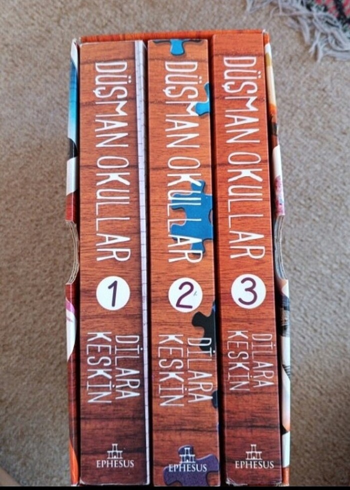 Düşman okullar kutulu set - Görsel 2