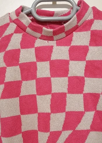 Pembe Kareli Boğazlı Kadın Kazak - Görsel 3