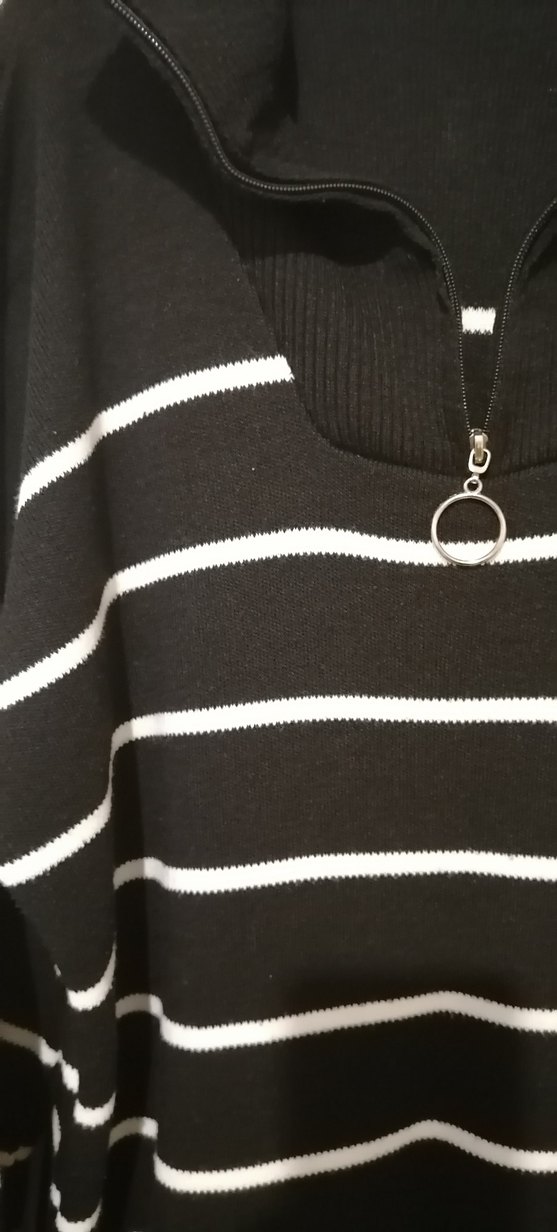 Çizgili Yarım Boğazlı Kadın Triko Elbise - Görsel 5