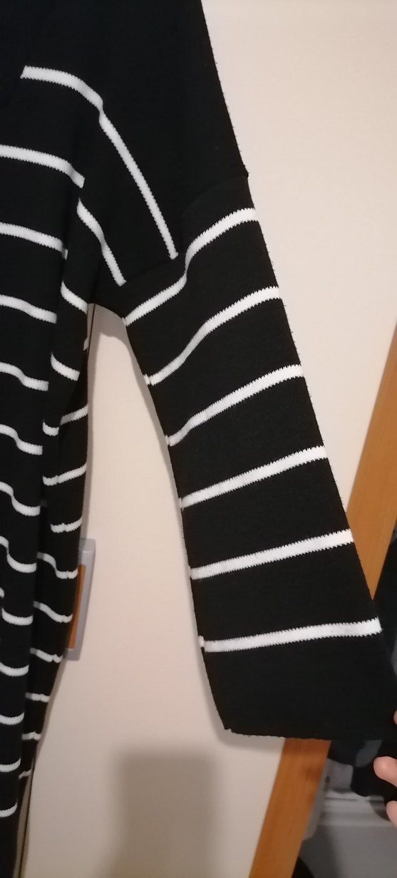 Çizgili Yarım Boğazlı Kadın Triko Elbise - Görsel 3