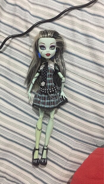 Monster high, üst kalite