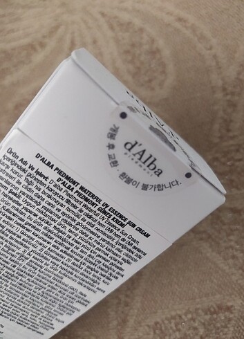 Beden Renk D'alba 50 spf güneş kremi 50ml