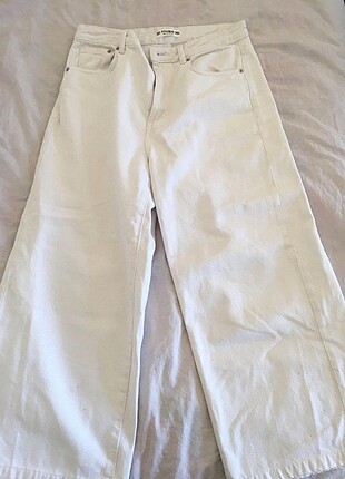 Pullandbear beyaz jean