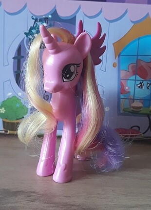 my little pony prenses cadence