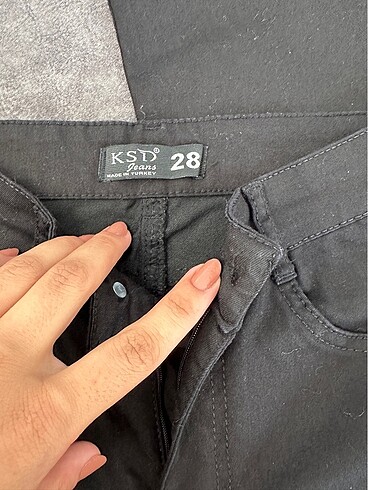 28 Beden Siyah pantolon