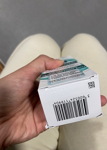 L'Oréal Bright Reveal Koyu Leke Karşıtı Serum - Görsel 3