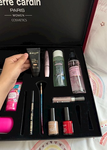 Pierre Cardin Kadın Makyaj Seti - Görsel 5