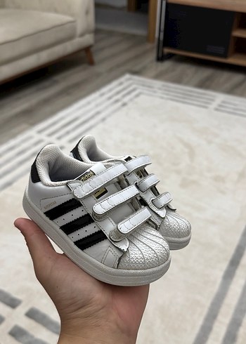 Adidas süperstar ayakkabı