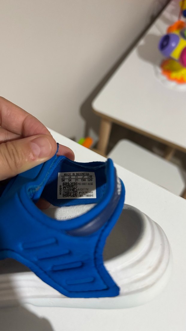 Adidas sandalet - Görsel 4