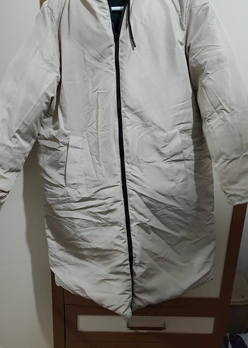 LCW Vision Kadın Kapüşonlu Siyah Şişme Mont - Görsel 5