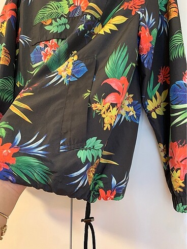 Bershka Yağmurluk