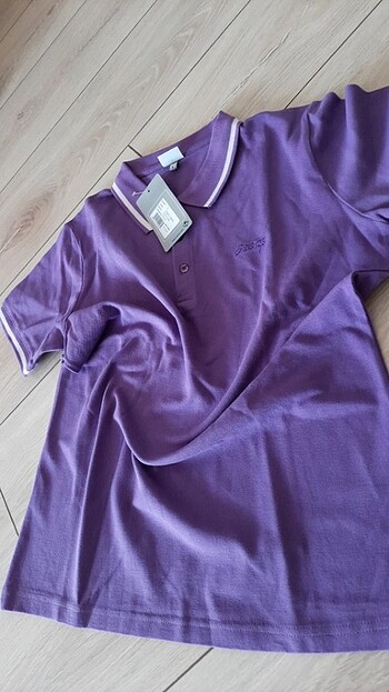Polo yaka tişört