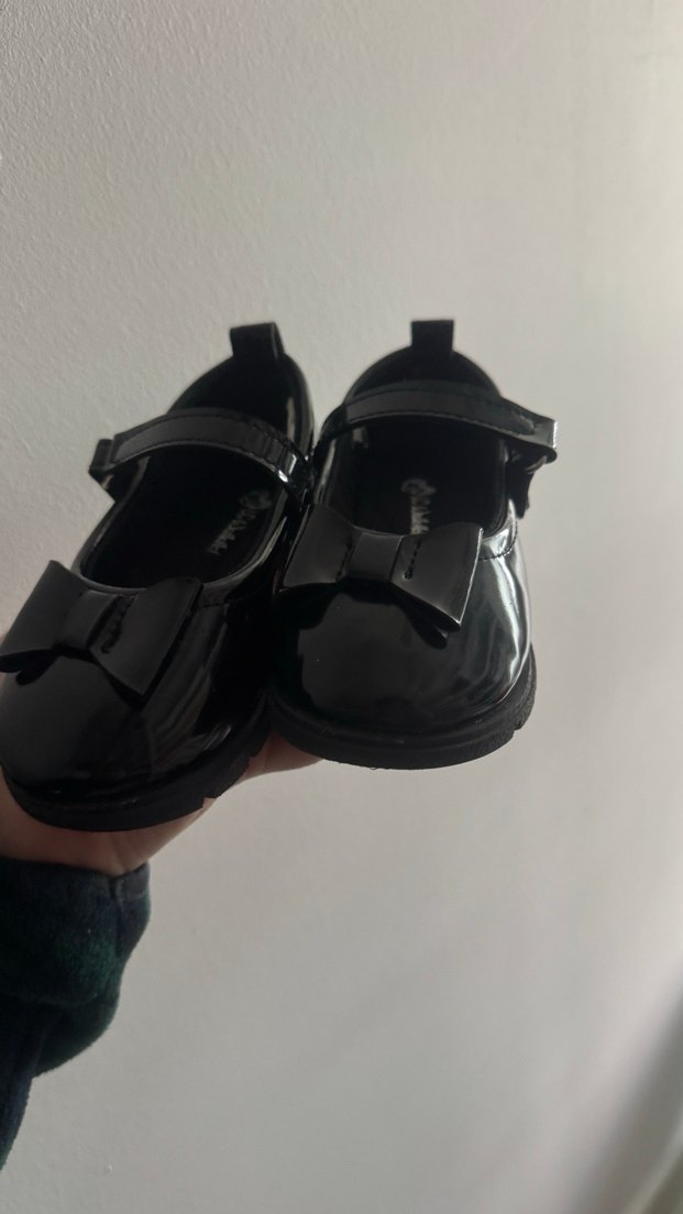 Kız Çocuk Siyah Rugan Fiyonklu Babet - Görsel 2