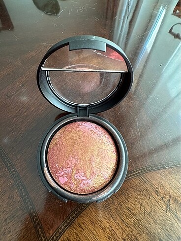  Beden FLORMAR BAKED BLUSH