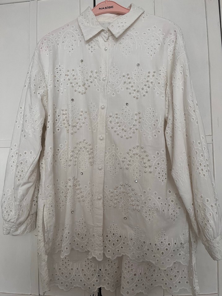 Beyaz Nakışlı Uzun Kollu Gömlek - Görsel 5