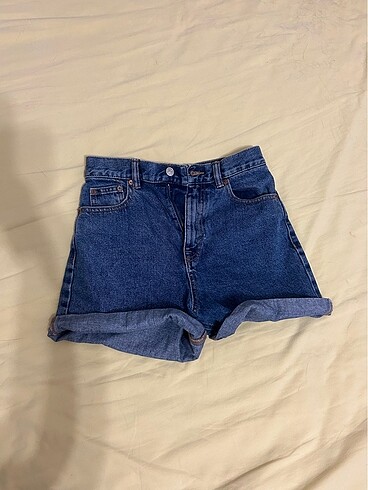 Pull Bear Şort