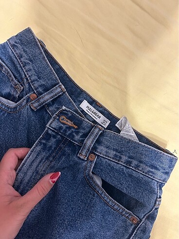 34 Beden Pull Bear Şort