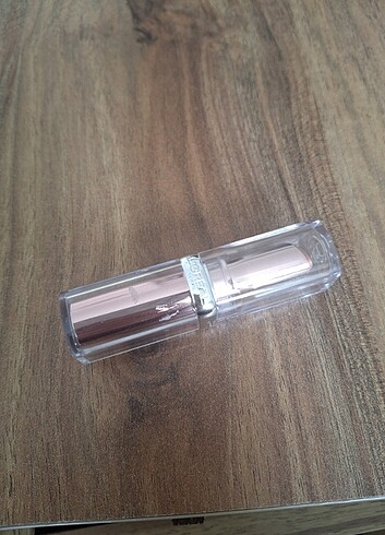 Beden ten rengi Renk Loreal Paris Glow Paradise 642