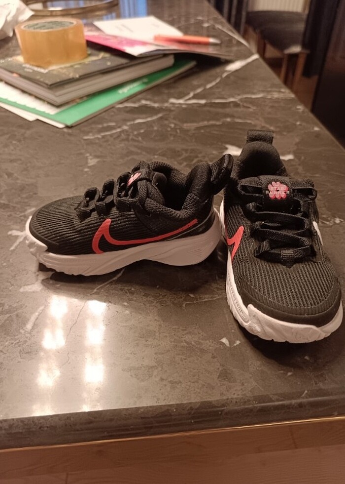 Nike bebek Spor ayakkabı 21 numara - Görsel 2