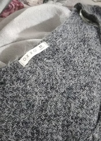 Gri V Yaka Örgü Kadın Kazak - Görsel 2