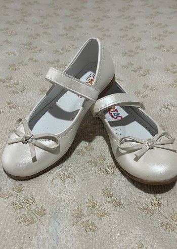 Kız Çocuk Beyaz Fiyonklu Babet Ayakkabı - Görsel 6