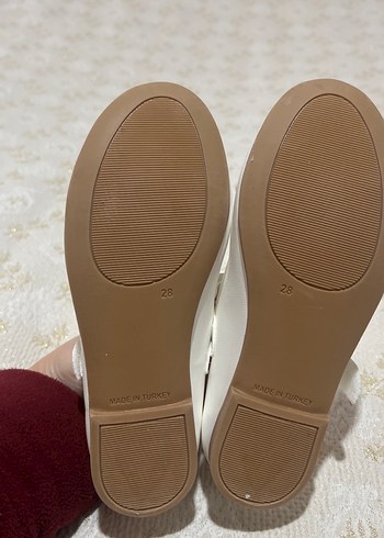 Kız Çocuk Beyaz Fiyonklu Babet Ayakkabı - Görsel 4