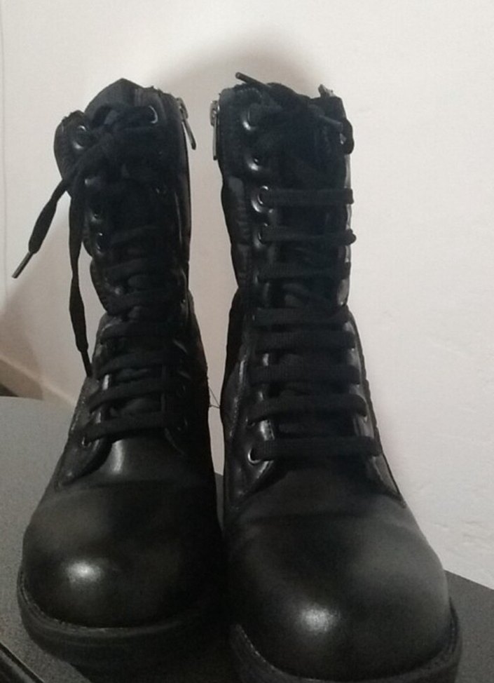 Siyah Gotik Kadın Botu, bacıklı,yandan fermuarlı , hafif Topuklu - Görsel 2