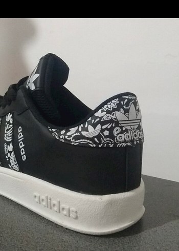 Siyah Adidas Erkek/Kadın (unisex) Spor Ayakkabı - Görsel 2