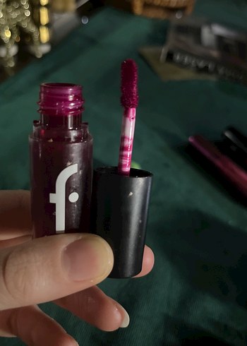 Parlatıcı nemlendirici tint Ruj 4 adet - Görsel 3