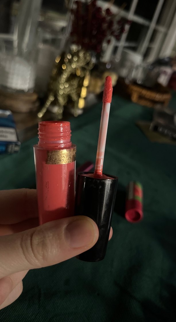 Parlatıcı nemlendirici tint Ruj 4 adet - Görsel 5