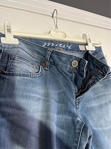 29 Beden Mavi jean