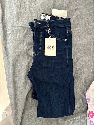 34 Beden Bershka skinny jean