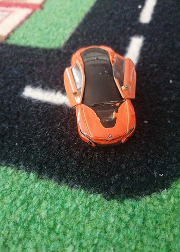 MATTEL BMW İ8