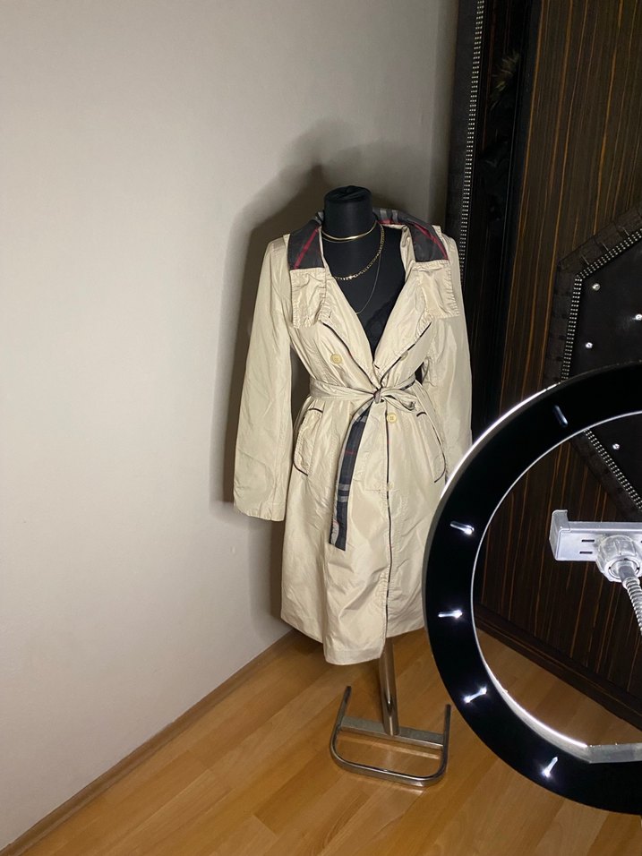 Bej Uzun Kadın Trençkot Kemerli - Görsel 4