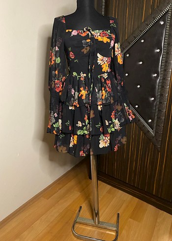 Çiçek Desenli Bohem Mini Elbise - Görsel 2