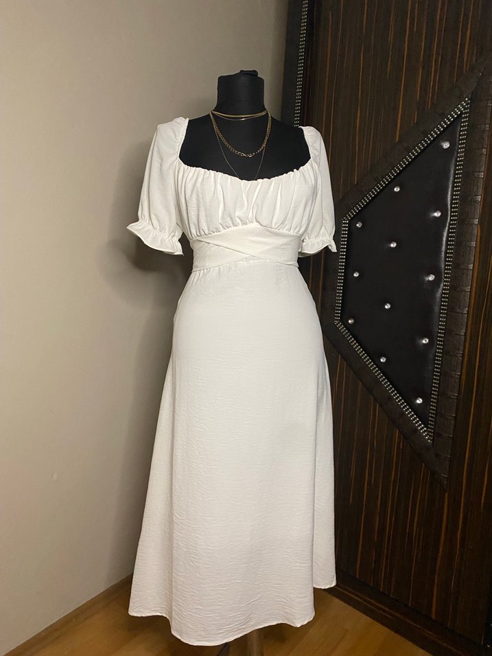 Beyaz Uzun Keten Elbise - Görsel 2