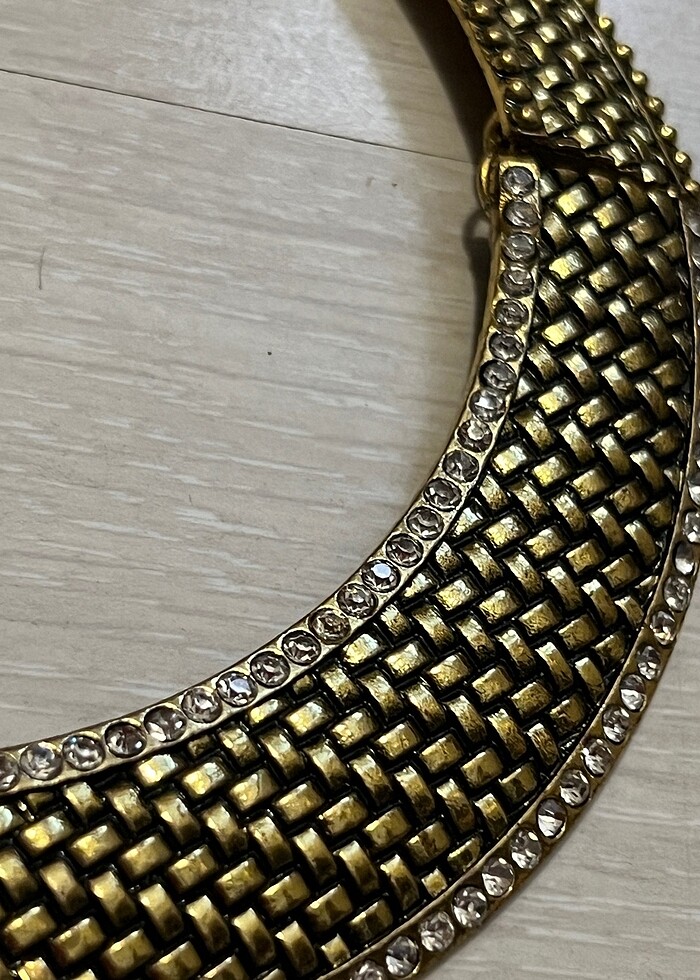 Altın taslı kolye - Görsel 2