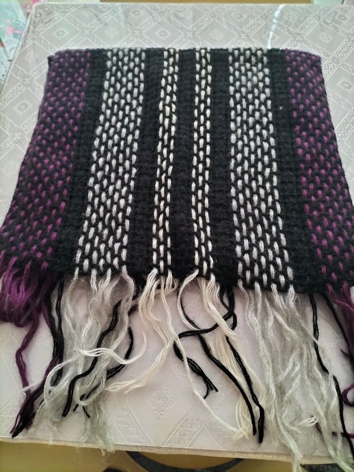 Gri Çok Renkli Örgü Kadın Atkı - Görsel 2