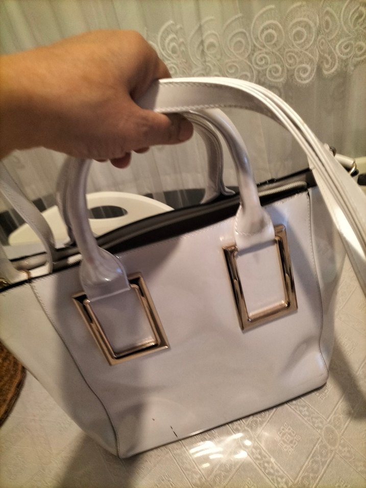 Klasik Beyaz Deri Kadın Çanta - Görsel 2