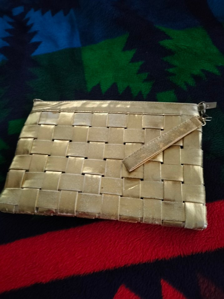 Altın Renk Parlak Deri Kadın Clutch Çanta - Görsel 2