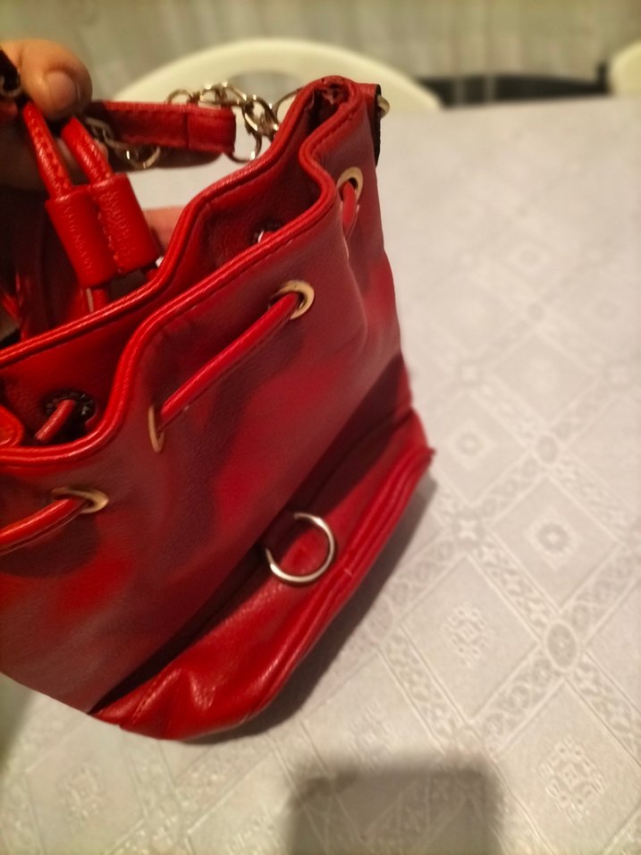 kırmızı spor çanta - Görsel 2