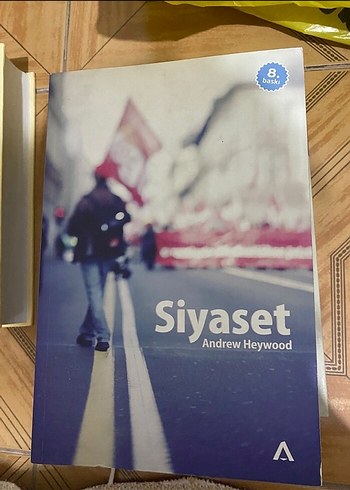 Siyaset - Andrew Heywood