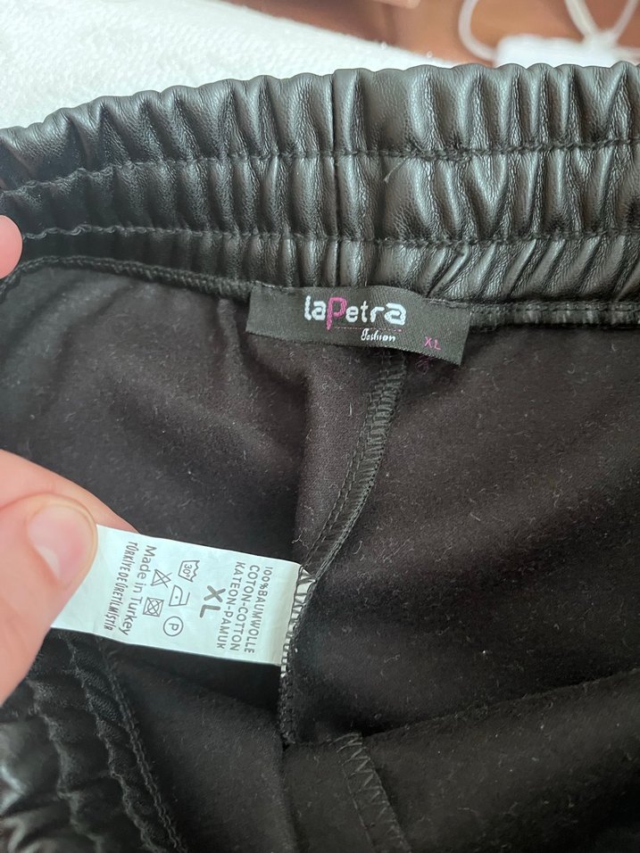 Siyah Deri Kadın Pantolon - Görsel 3