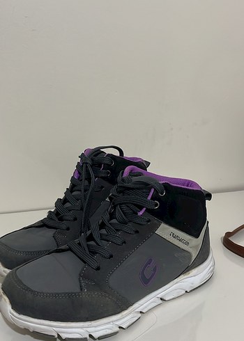 Mor Detaylı Kadın Spor Ayakkabı - Görsel 2