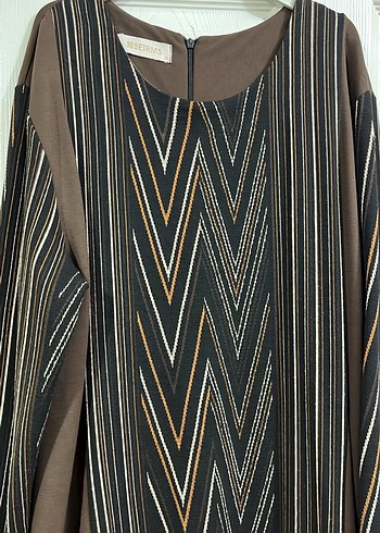 Drapeli V Yaka Uzun Kollu Kahverengi Kadın Elbise - Görsel 2