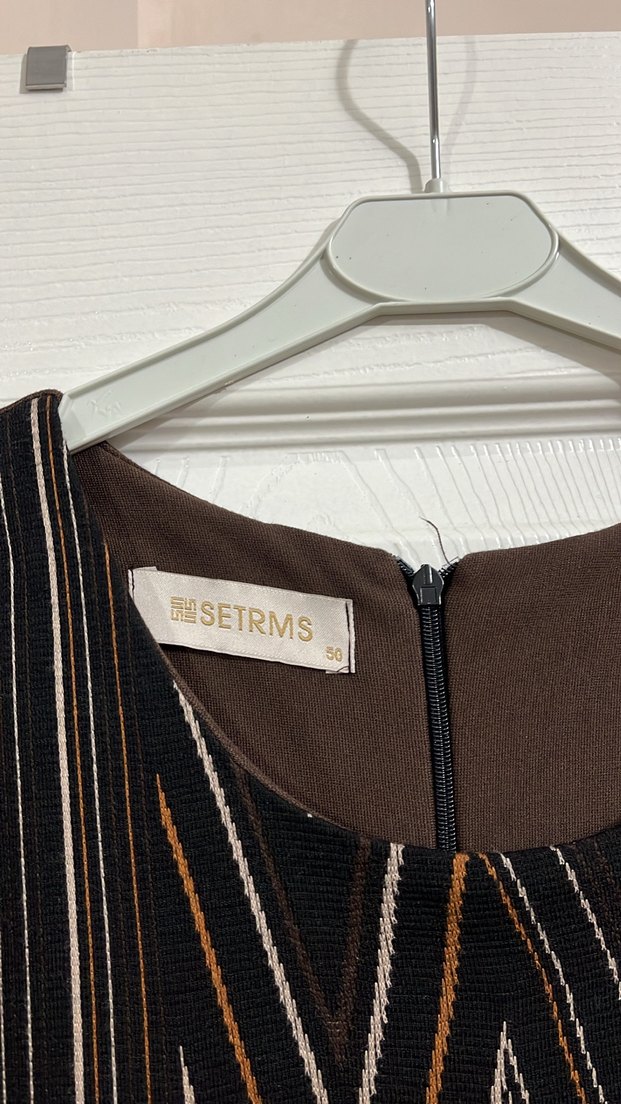 Drapeli V Yaka Uzun Kollu Kahverengi Kadın Elbise - Görsel 4