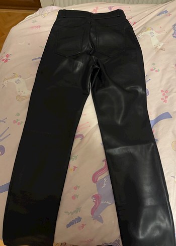 Stradivarius siyah Deri Kadın Pantolon - Görsel 5