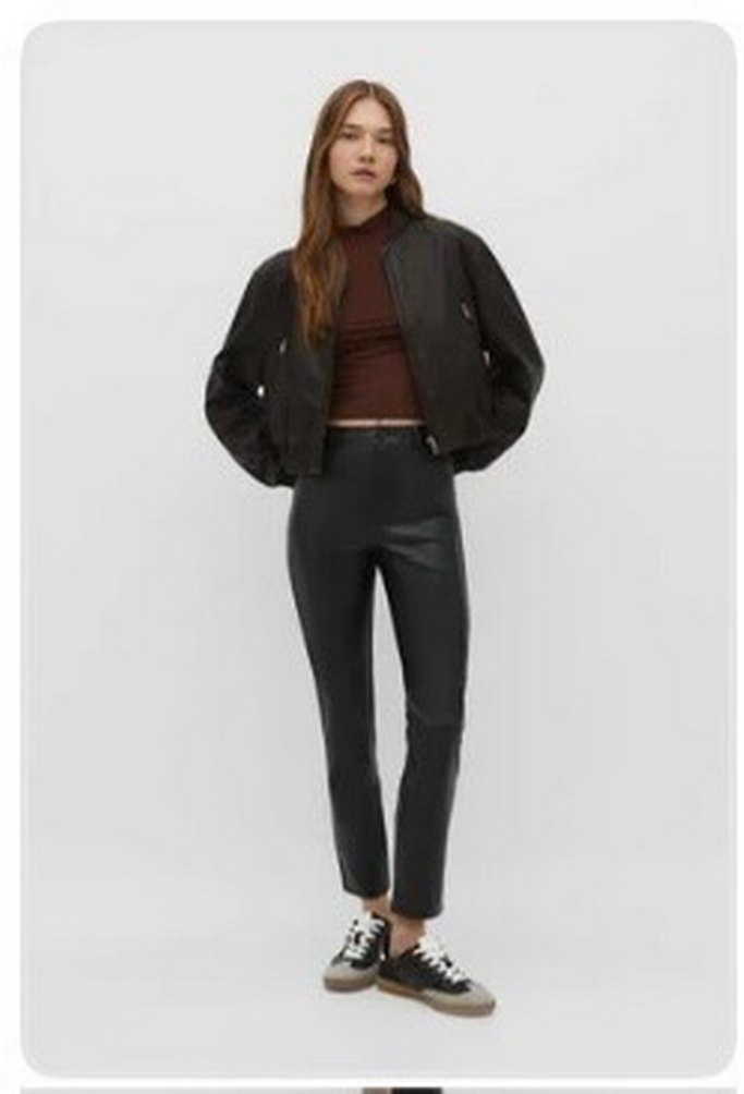 Stradivarius siyah Deri Kadın Pantolon - Görsel 3